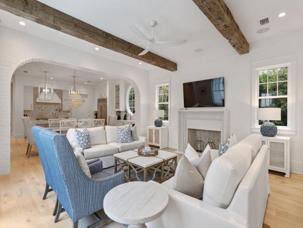 Gorgeous Six Bedroom Vacation Rental Home in WaterSound