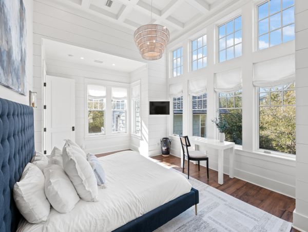 Beautiful Five Bedroom Pool Home with Private Deeded Beach Access
