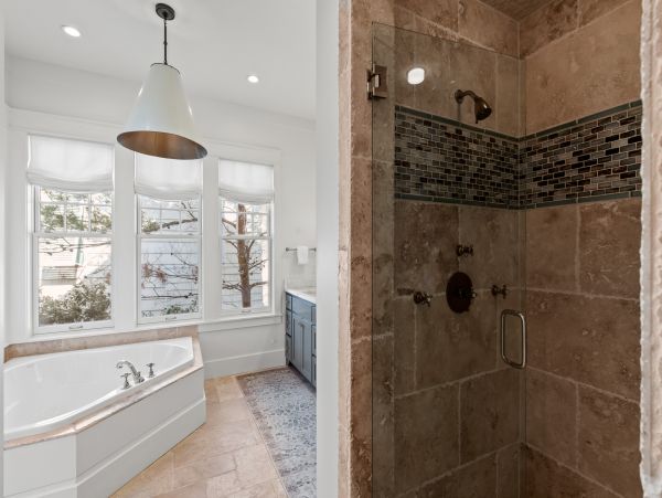 Beautiful Five Bedroom Pool Home with Private Deeded Beach Access