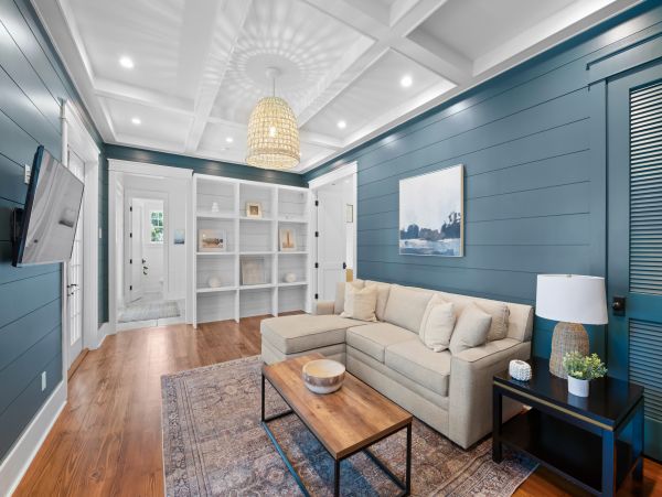 Beautiful Five Bedroom Pool Home with Private Deeded Beach Access