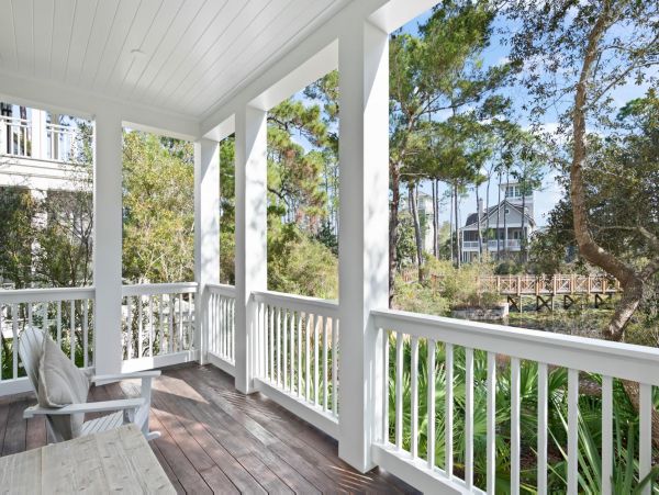 Beautiful Five Bedroom Pool Home with Private Deeded Beach Access