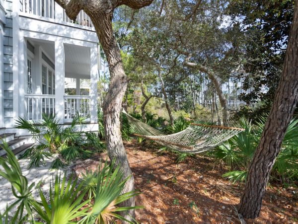 Beautiful Five Bedroom Pool Home with Private Deeded Beach Access
