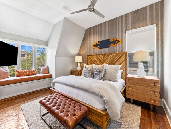 WaterSound Walk to Beach Six Bedroom Vacation Home