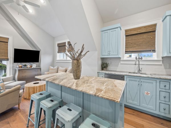 Luxury Vacation Rental in WaterSound - Family Getaway!