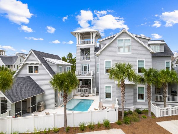 Luxury Vacation Rental in WaterSound - Family Getaway!