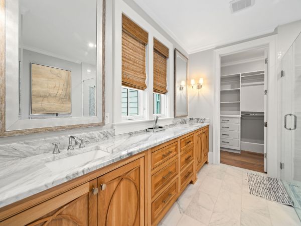 Luxury Vacation Rental in WaterSound - Family Getaway!