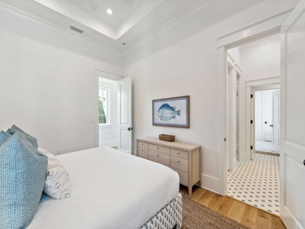 WaterSound 5 Bedroom Vacation Home - Relaxing Coastal Escape
