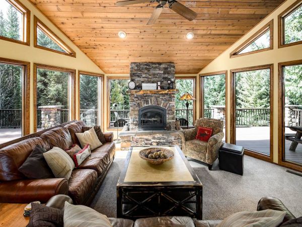 Breckenridge Cozy Three Bedroom Vacation Rental