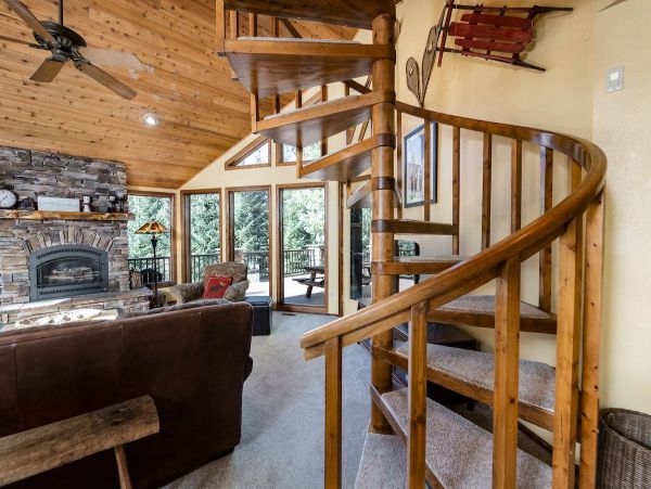 Breckenridge Cozy Three Bedroom Vacation Rental
