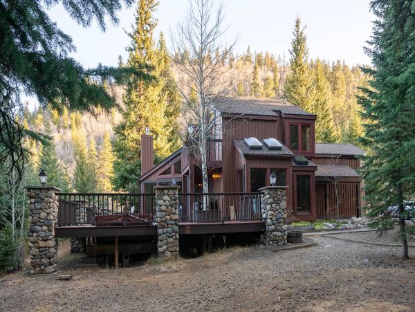 Breckenridge Cozy Three Bedroom Vacation Rental