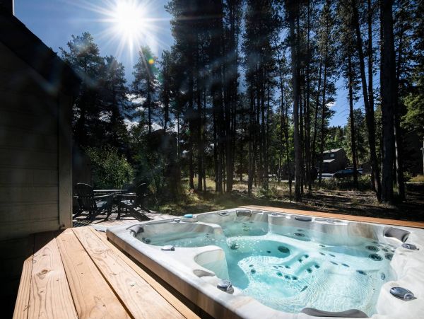 Cozy 3 Bedroom Vacation Duplex