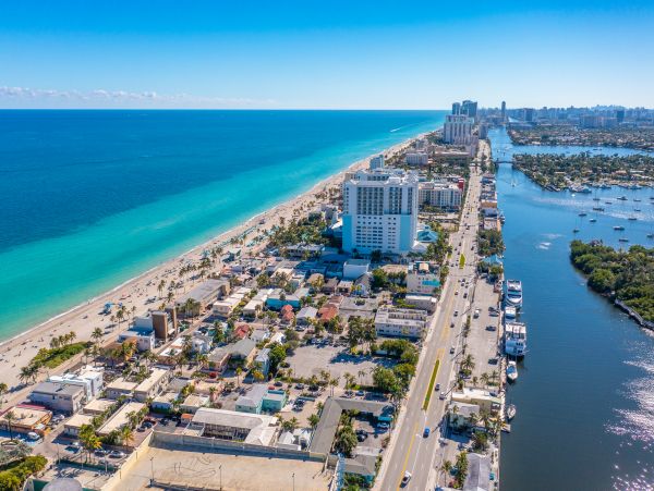Hollywood Vacation Rental: Your Beachfront Paradise Awaits