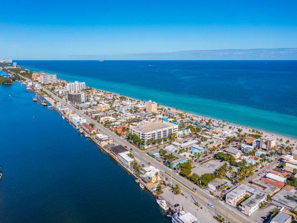 Hollywood Vacation Rental: Your Beachfront Paradise Awaits