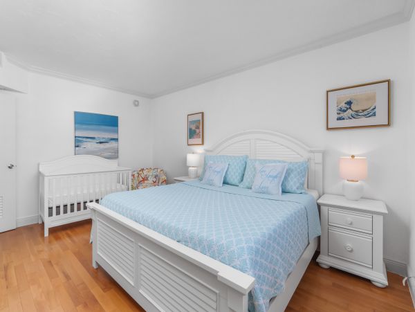 Hollywood Vacation Rental: Your Beachfront Paradise Awaits