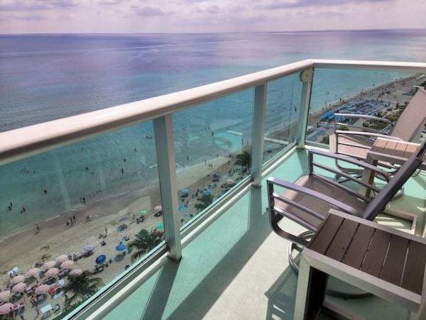 Spacious Vacation Condo with Ocean Views