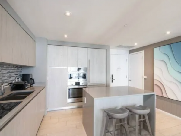 Luxury Two Bedroom Rental Condo in Hollywood