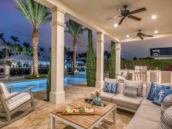 Stunning 7-Bedroom Villa Heated Pool, Canal & More in Fort Lauderdale