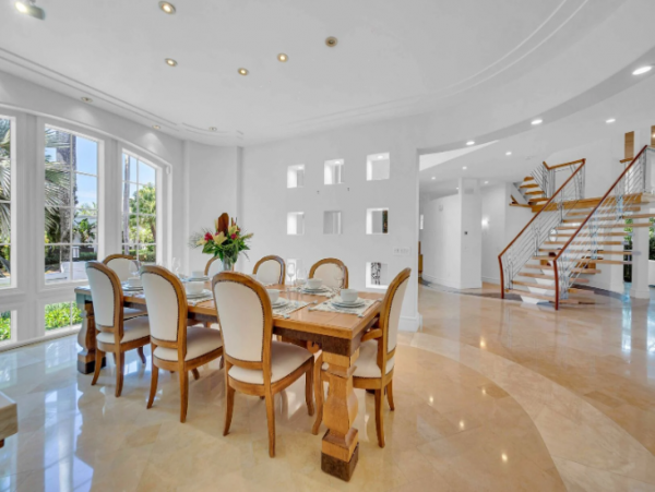 Luxury Fort Lauderdale Villa with Pool and Private Dock
