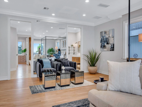 Modern Vacation Rental with 6 Bedrooms in Fort Lauderdale