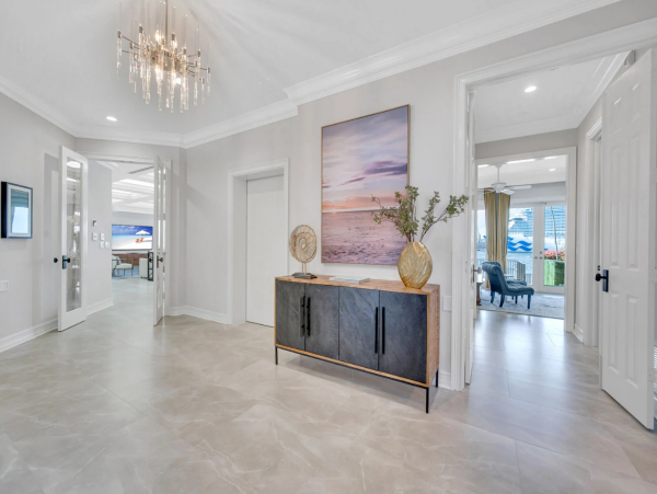 Modern Vacation Rental with 6 Bedrooms in Fort Lauderdale