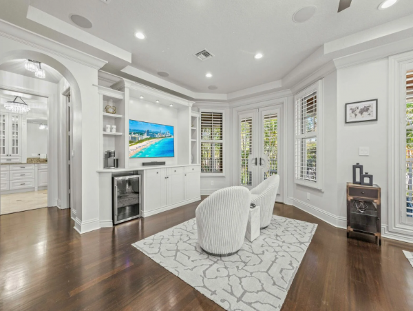 Stunning Five Bedroom Vacation Rental in Fort Lauderdale
