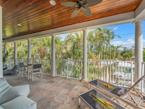 Stunning Five Bedroom Vacation Rental in Fort Lauderdale