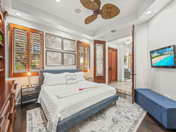 Stunning Five Bedroom Vacation Rental in Fort Lauderdale