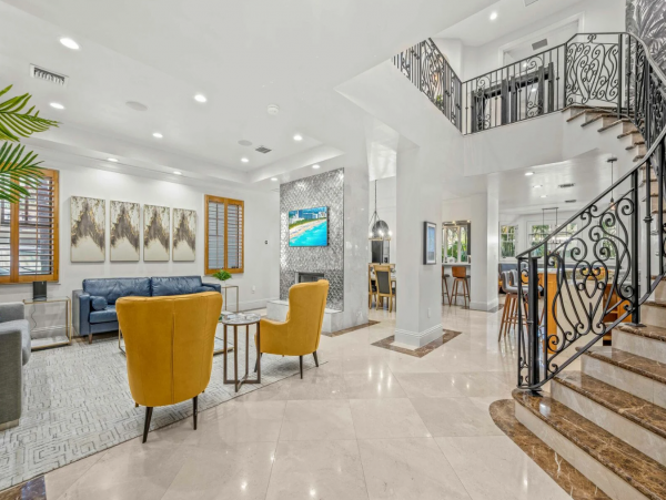 Stunning Five Bedroom Vacation Rental in Fort Lauderdale