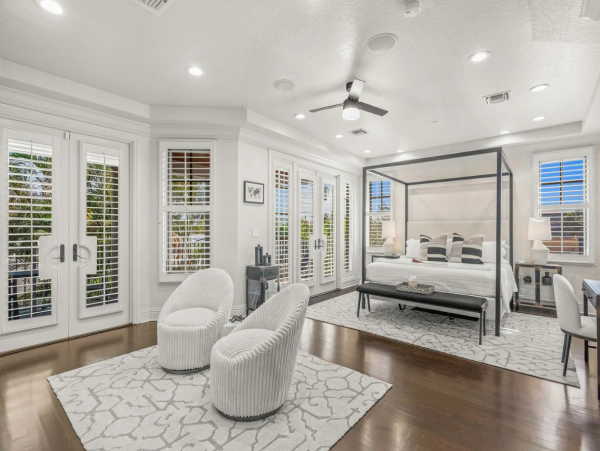 Stunning Five Bedroom Vacation Rental in Fort Lauderdale
