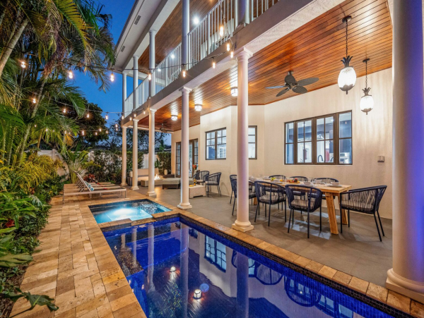 Stunning Five Bedroom Vacation Rental in Fort Lauderdale