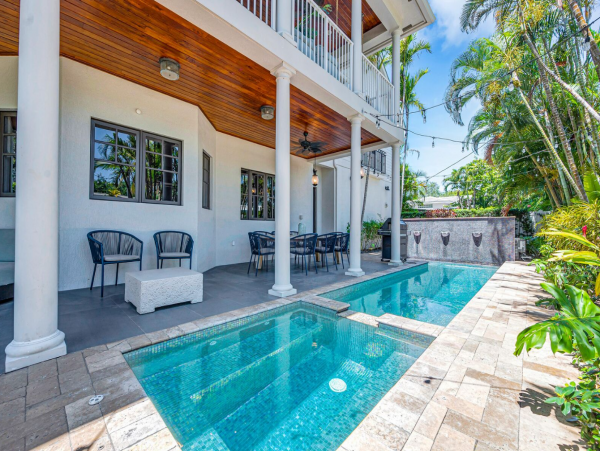 Stunning Five Bedroom Vacation Rental in Fort Lauderdale