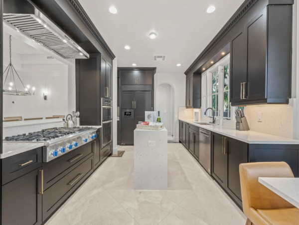 Stunning Five Bedroom Vacation Rental in Fort Lauderdale