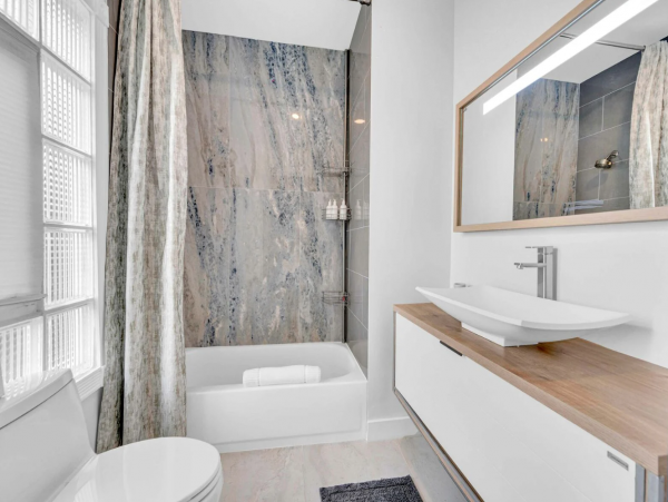 Luxury Coastal Villa with Intracoastal Views in Fort Lauderdale– Perfect for Families