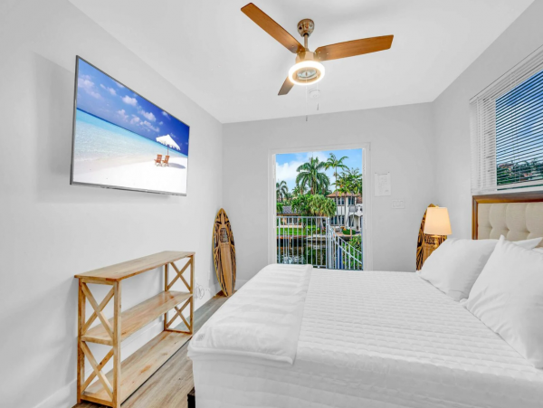 Luxury Coastal Villa with Intracoastal Views in Fort Lauderdale– Perfect for Families