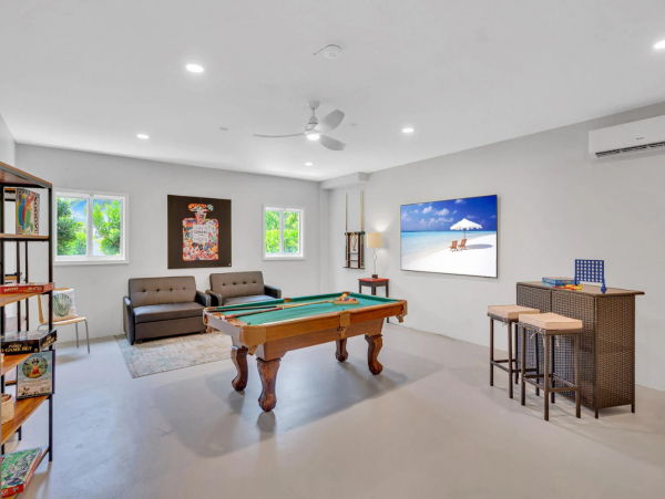 Luxury Coastal Villa with Intracoastal Views in Fort Lauderdale– Perfect for Families