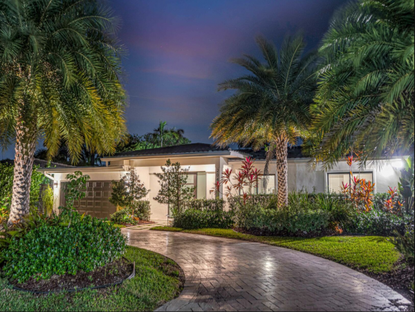 Spacious Pompano Beach Home, 8 Min Walk to Sand