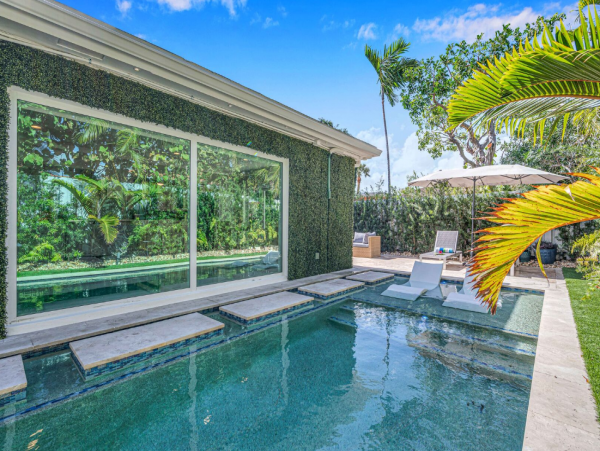 Spacious Pompano Beach Home, 8 Min Walk to Sand
