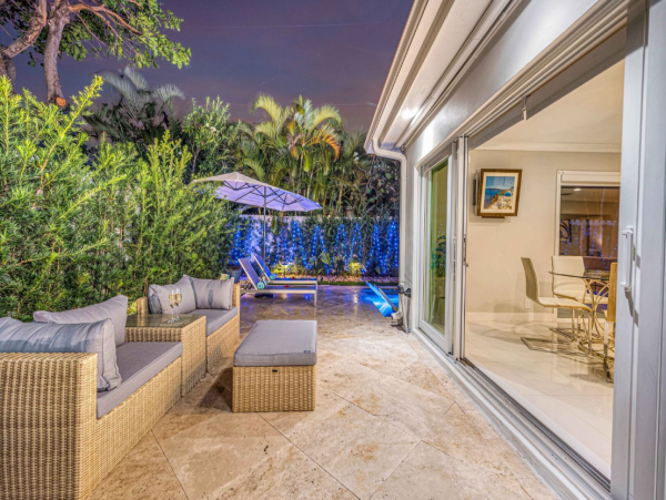 Spacious Pompano Beach Home, 8 Min Walk to Sand