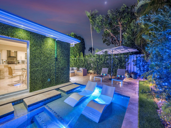 Spacious Pompano Beach Home, 8 Min Walk to Sand
