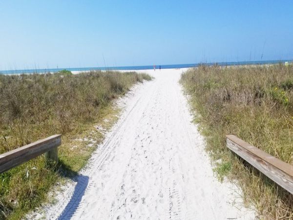 Charming Vacation Condo with 2 Bedrooms
