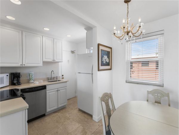 St. Petersburg Vacation Rental with Beach Views & Amenities