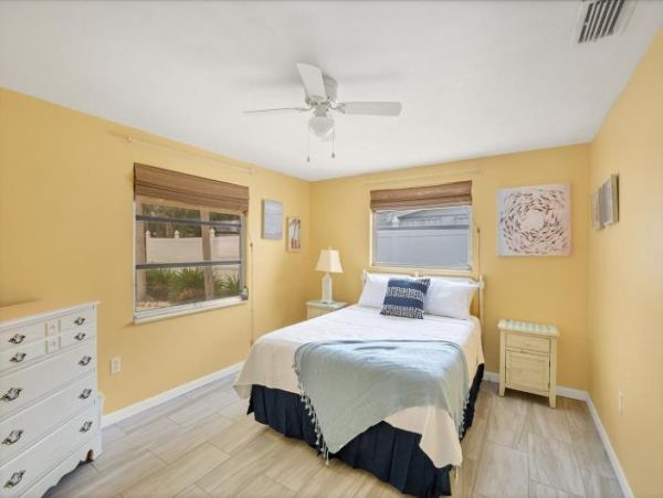 Cozy Vacation Rental with 2 Bedrooms in Manasota Key