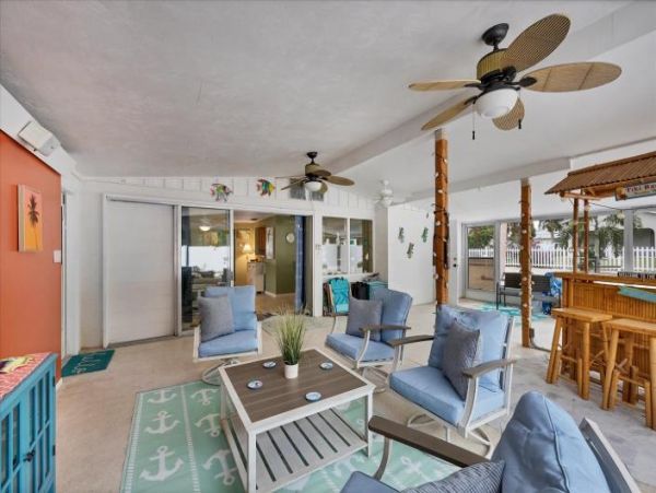 Cozy Vacation Rental with 2 Bedrooms in Manasota Key