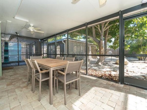 3-Bedroom Englewood Oasis Near Manasota Key Beaches