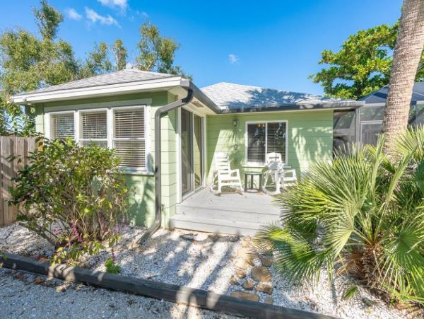 3-Bedroom Englewood Oasis Near Manasota Key Beaches