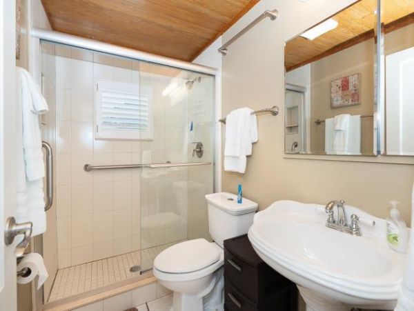 3-Bedroom Englewood Oasis Near Manasota Key Beaches
