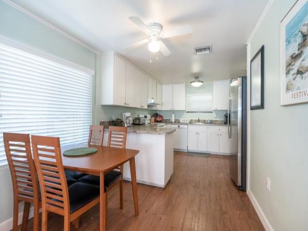 3-Bedroom Englewood Oasis Near Manasota Key Beaches