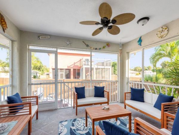 Charming Vacation Rental in Englewood: Your Beach Escape!