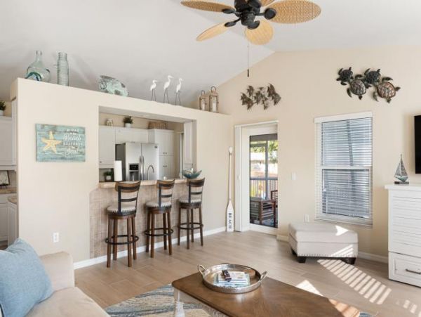 Charming Vacation Rental in Englewood: Your Beach Escape!