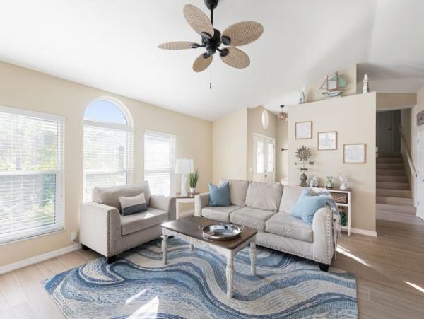 Charming Vacation Rental in Englewood: Your Beach Escape!
